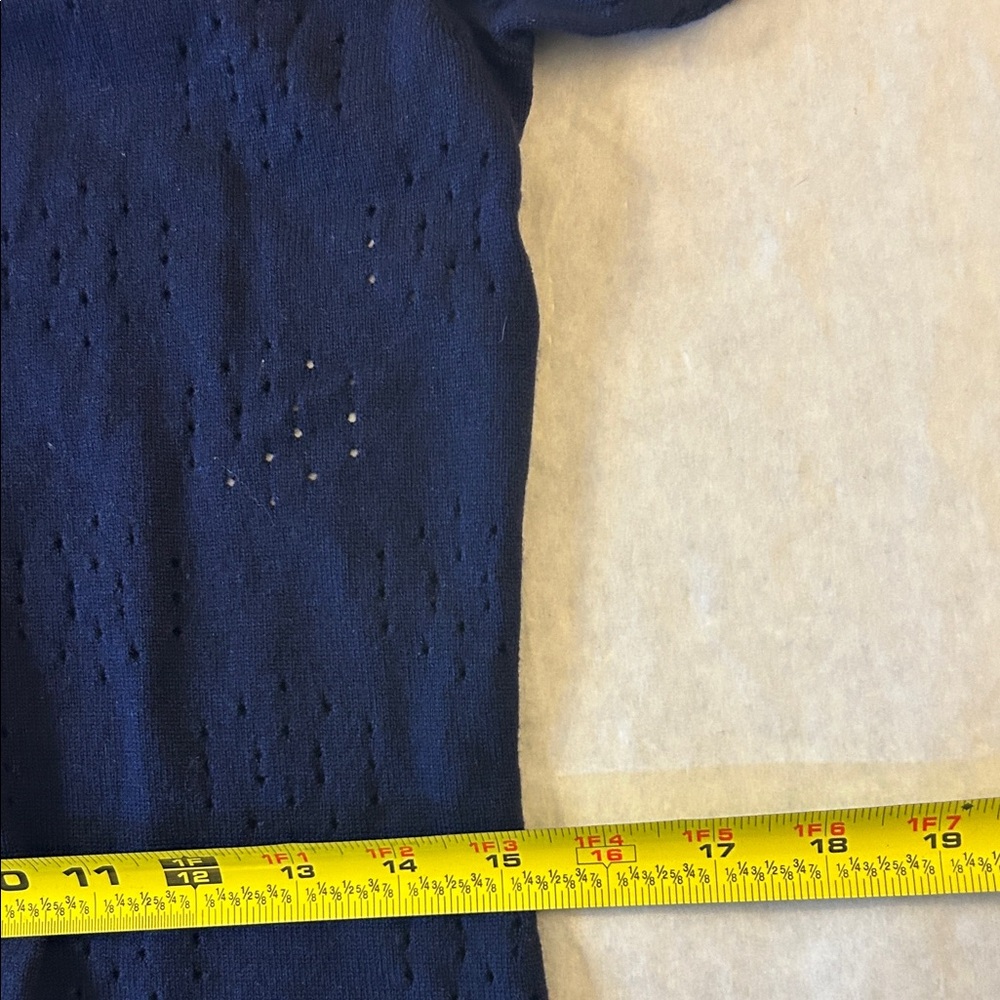 Bill Blass Navy Knit Pullover Sweater Set - Picture 13 of 16